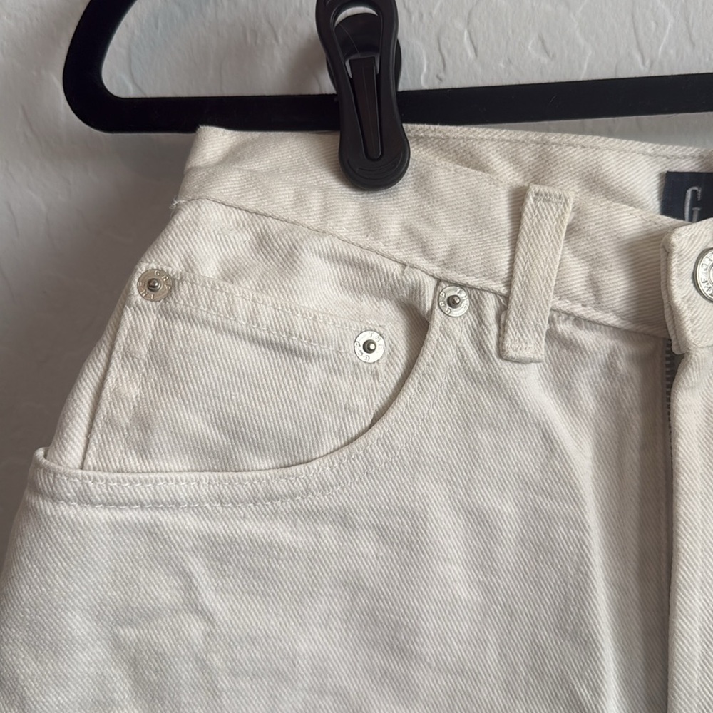 Vintage 1990s White Gap Cotton Shorts Size 6 - Picture 2 of 7